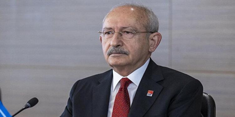 Kemal Kılıçdaroğlu'na verilen ceza Anayasa mahkemesinden döndü.